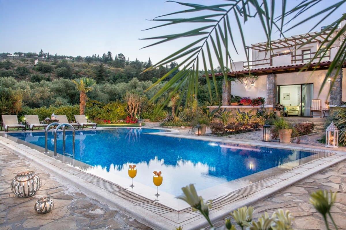 Chania Secluded Gem - Kallithea Private Pool Villa Pemonia Экстерьер фото